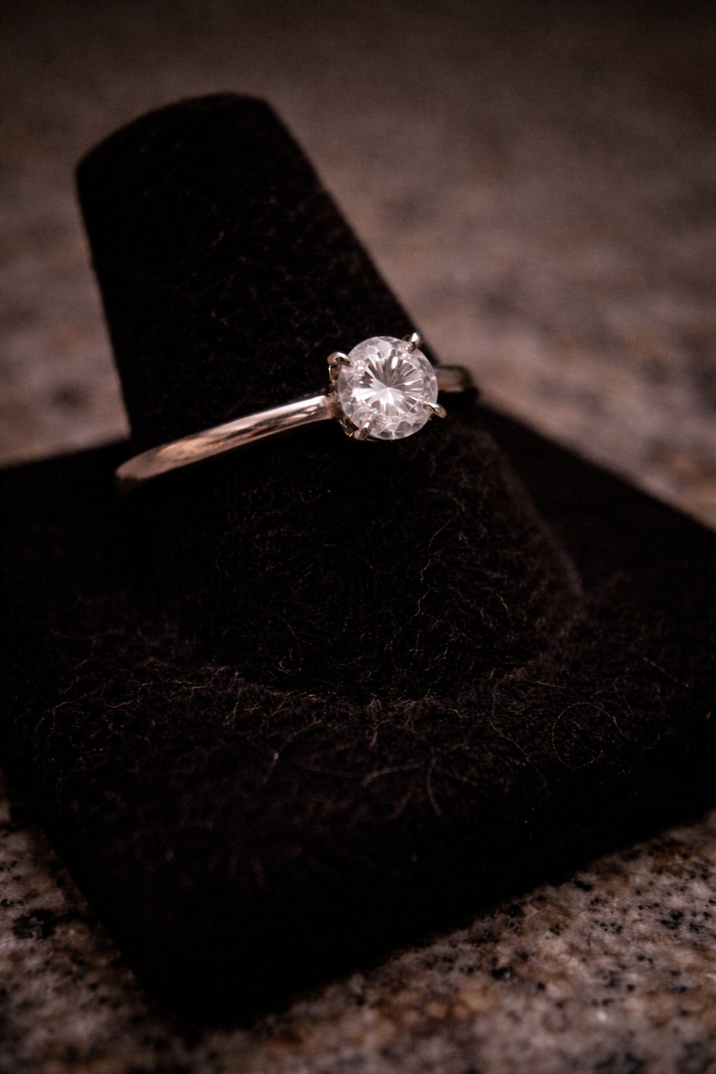 Solitaire ring catalog cleanup before Poliro